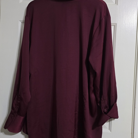 A New Day NWT Button Down Shirt Womens XL - Picture 8 of 8